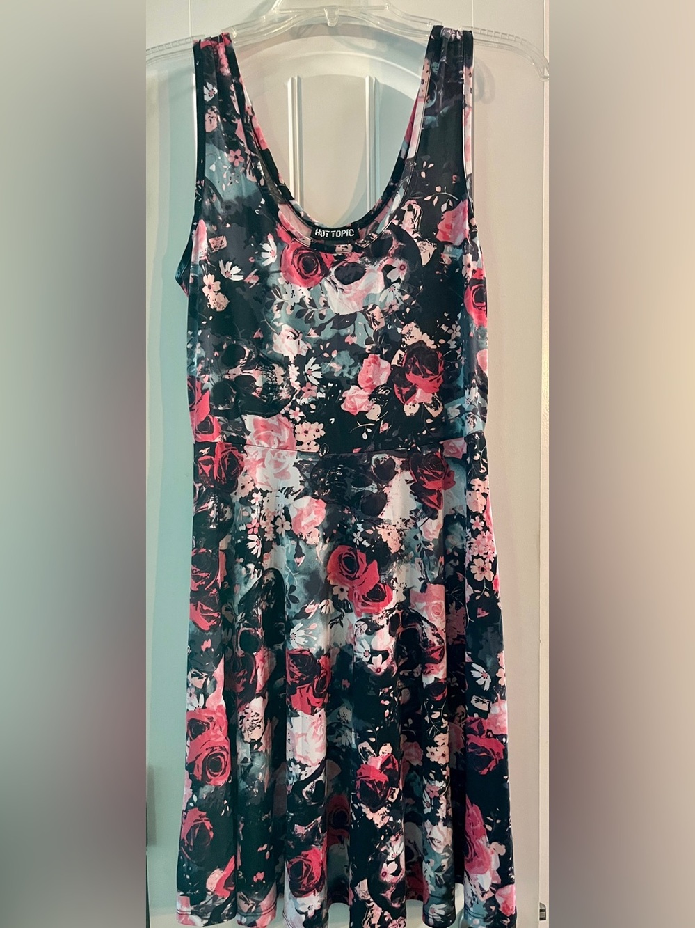 Hot Topic Pin Up Rockabilly/Roses MIDI Dress M Black/Red Roses Vintage